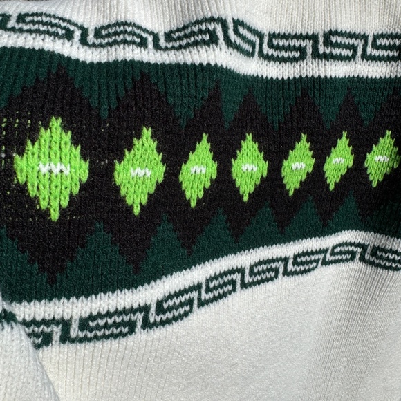 Poncho Turtleneck Sweater Cape Greek Key & Diamond Pattern - Picture 5 of 17